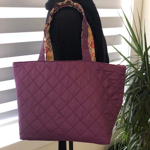 Beautiful Reversible, Sally Beauty Bag 2 Designs in One Excellent Quality Bag - Picture 9 of 9